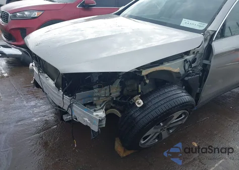 2021 Mercedes-Benz Glc 300 4Matic Suv z USA, uszkodzony, nr VIN W1N0G8EB0MV319369